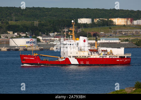 Kanada, Halifax. Kanadische Küstenwache Schiff George r. pearkes. Hafen von Halifax Stockfoto