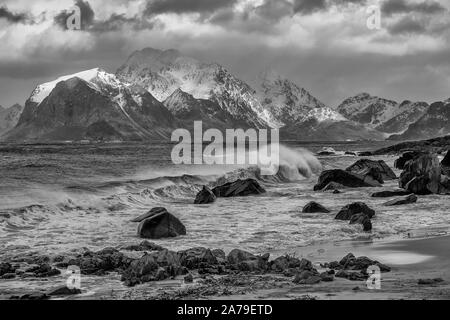 Fotos werden in der Gemeinde Flakstad auf den westlichen Lofoten gemacht Stockfoto