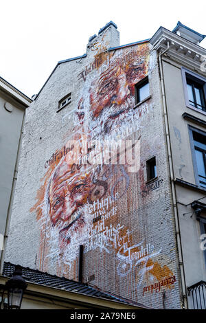 "Propaganza Straße' - kunst Wandmalerei von der belgische Künstler Pear" in der Rue de Namur, Brüssel, Belgien. Stockfoto