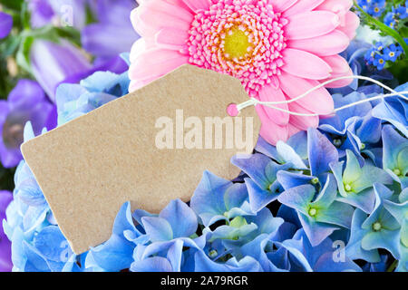 Blumen und Label Hintergrund Stockfoto