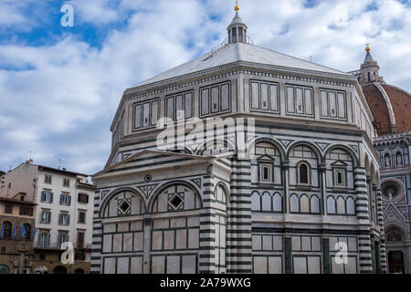 Florenz, Toskana/Italien - 19. Oktober: Blick auf Saint Mary Cathedral in Florenz am 19. Oktober 2019 Stockfoto