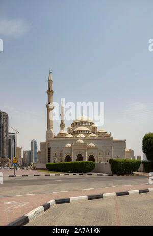 Blick auf die Außenseite des Al Noor Moschee, Sharjah, Vereinigte Arabische Emirate Stockfoto