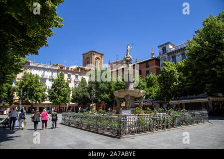 Brunnen am Bib Rambla Platz in Granada, Spanien Stockfoto