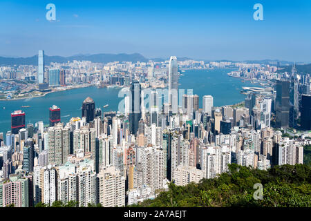 Tagsüber auf die Skyline von Hong Kong vom Gipfel in Hongkong, China Stockfoto