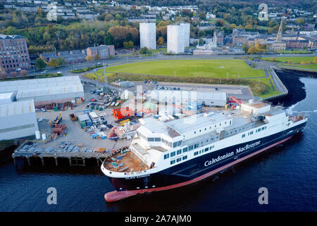 Ferguson Marine Schiffbau von der schottischen Regierung Gebäude Calmac Ferry Port Glasgow GROSSBRITANNIEN verstaatlicht werden Stockfoto