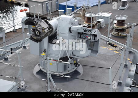 HMS Medway Inbetriebnahme Zeremonie im Chatham Werft wurde durch das Schiff Sponsor, Lady Fallon und Herr West besucht. Stockfoto