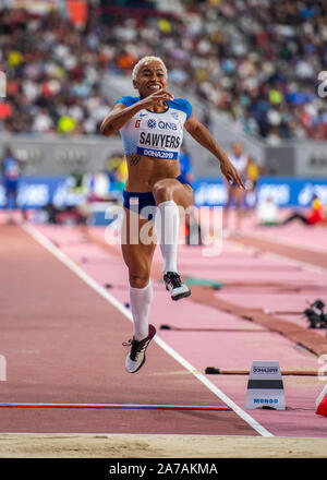 DOHA - Katar OKT 5: Jazmin Säger von Großbritannien & NI konkurrieren im Weitsprung Qualifikation an Tag 9 der 17. IAAF World Athletics Cham Stockfoto