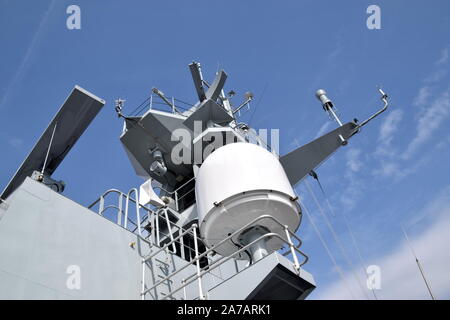 HMS Medway Inbetriebnahme Zeremonie im Chatham Werft wurde durch das Schiff Sponsor, Lady Fallon und Herr West besucht. Stockfoto