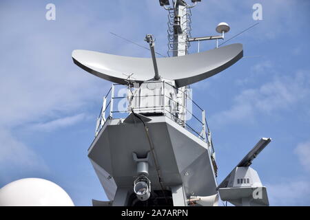 HMS Medway Inbetriebnahme Zeremonie im Chatham Werft wurde durch das Schiff Sponsor, Lady Fallon und Herr West besucht. Stockfoto