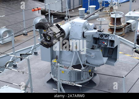 HMS Medway Inbetriebnahme Zeremonie im Chatham Werft wurde durch das Schiff Sponsor, Lady Fallon und Herr West besucht. Stockfoto