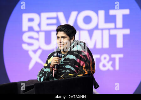 Ihre Leitung Panel Folgen mit Moj Mahdara an der Revolte Gipfel x AT&T LA am 25. Oktober 2019 im Magic Box in Los Angeles, Kalifornien. Stockfoto