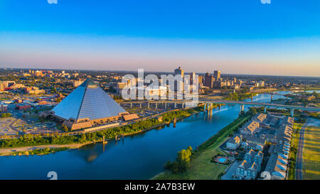 Memphis, Tennessee, USA Downtown Skyline Luftbild. Stockfoto