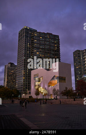 Hunters Point Community Library, von Steven Holl Architects Stockfoto