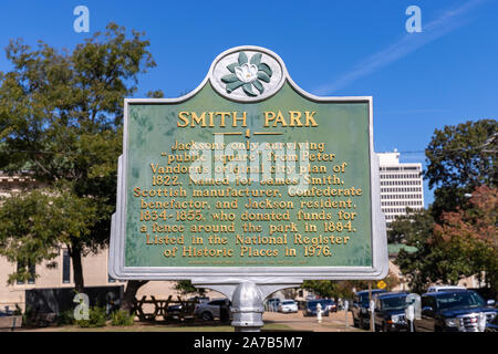 Jackson, MS/USA - Oktober 24, 2019: Smith Park historische Markierung in Downtown, Jackson, Mississippi Stockfoto