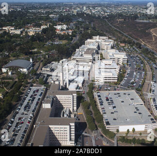 San Diego, Kalifornien, USA. 30 Okt, 2019. Ein Luftbild der Naval Medical Center San Diego im Balboa Park. Credit: KC Alfred/ZUMA Draht/Alamy leben Nachrichten Stockfoto