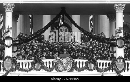 Franklin Roosevelt erste Einweihung: Roosevelt am Podium, U.S. Capitol, Washington, D.C., 4. März 1933 Stockfoto