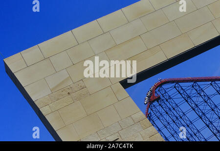 Die große Achterbahn. Blackpool Pleasure Beach. Blackpool. Lancashire. Großbritannien Stockfoto