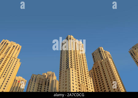 Dubai, VEREINIGTE ARABISCHE EMIRATE Dezember 25/2018 Dubai Hotels am Sommer, der Tag. Stockfoto
