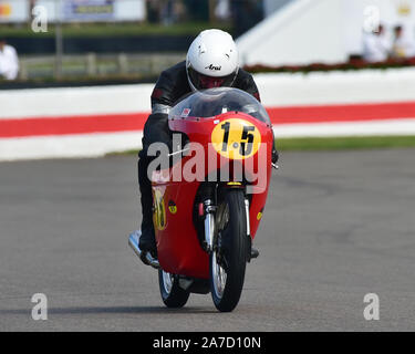 Alex George, Derek Bunning, Matchless G50, Barry Sheene Memorial Trophy, Goodwood Revival 2019, September 2019, Rundstrecke, Classic, Wettbewerb, Stockfoto