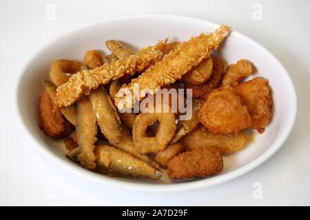 Allgemeine Ansichten von Harry's Fish and Chip Shop in Chichester, West Sussex, UK. Stockfoto