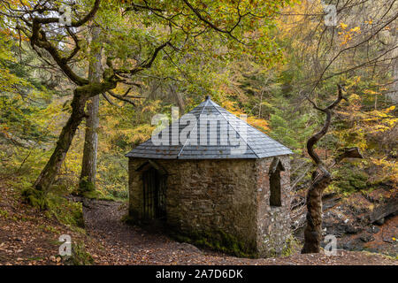 Das Sommerhaus von invermoriston Invermoriston, fällt, Hochland, Schottland Stockfoto