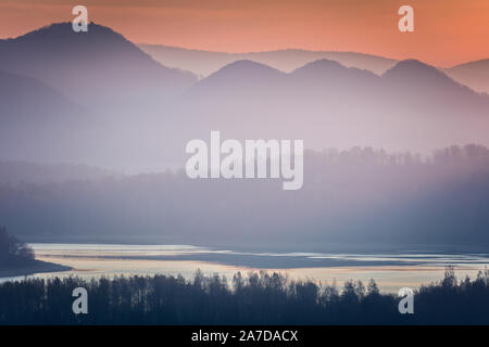 Panorama von Polanczyk Bereich. Polanczyk, Transkarpatien, Polen. Stockfoto