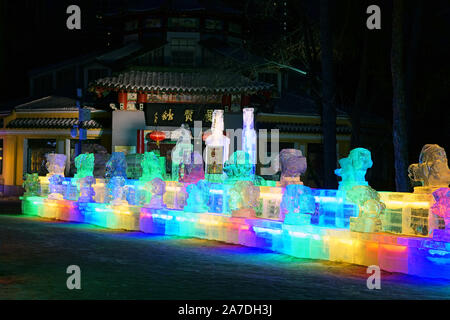 Eisskulpturen während des Winters in Harbin, Heilongjiang, China. Stockfoto