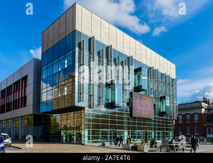 Alan Gilbert Learning Commons Gebäude, Campus der Universität Manchester, aus Oxford Straße, Manchester, England, UK Stockfoto