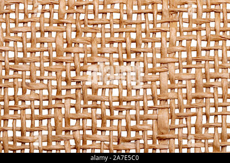 Wicker Zweige Textur isoliert. Close-up ein Detail einer handgefertigten Weidenkörbe Lampenschirm auf einem weißen Hintergrund. Makro. Stockfoto