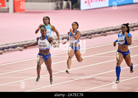 Dina Asher-Smith (Großbritannien, Gold). Brittany Braun (USA, Silber), Dezerea Bryant (USA), Tynia Gaither (Bahamas). 200 m Finale. IAAF Leichtathletik WM, Doha 2019 Stockfoto