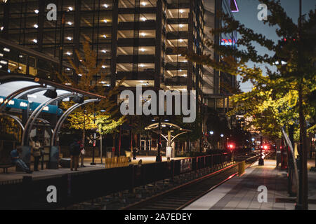 7Th Street Markt Light-Rail-Station in Charlotte, North Carolina, USA Stockfoto