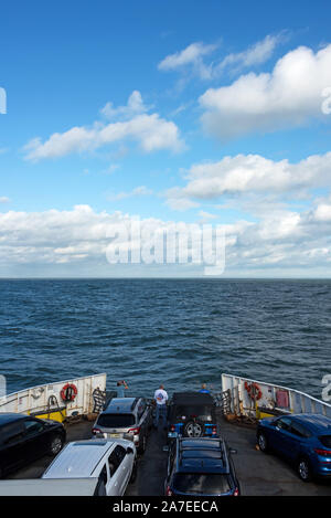 Der Blick von der Bug der "Cape Henlopen", die Cape May-Lewes Ferry, in der Mitte der Delaware Bay, zwischen Lewes, DE, und Cape May, NJ. Stockfoto