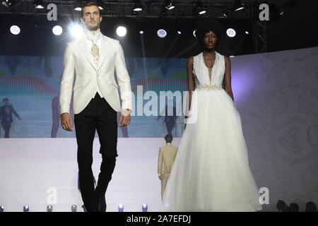 Carlo Pignatelli fashion show in Tutto sposi in Napoli. (Foto von Francesco Cigliano/Pacific Press) Stockfoto