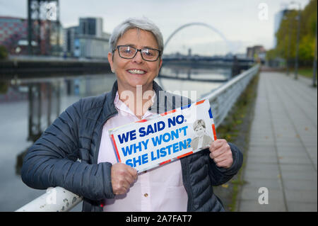 Glasgow, UK. 2. November 2019. Im Bild: Annie Wells MSP-Schottischen Konservativen und Unionist Party Mitglied für psychische Gesundheit, öffentliche Gesundheit und Gleichheit am Ufer des Flusses Clyde in Glasgow gesehen. Credit: Colin Fisher/Alamy leben Nachrichten Stockfoto