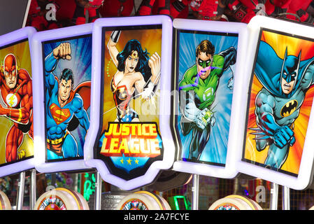 Justice League arcade spiel, Spielhalle an der Küste von Great Yarmouth Stockfoto
