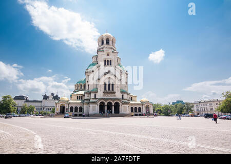 Sofia, Bulgarien - 25. Juni 2019: Fassade der Cathedrale Saint Alexander in Sofia Stockfoto