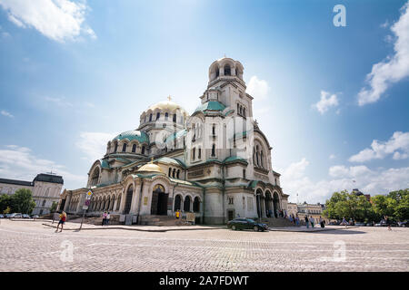 Sofia, Bulgarien - 25. Juni 2019: Fassade der Cathedrale Saint Alexander in Sofia Stockfoto