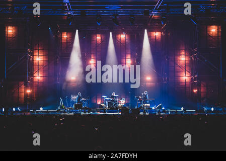 Turin, Italien. 02 Nov, 2019. Der englische Produzent, Sänger und Songwriter James Blake live auf der Bühne im Club Club Festival 2019. (Foto von Alessandro Bosio/Pacific Press) Quelle: Pacific Press Agency/Alamy leben Nachrichten Stockfoto