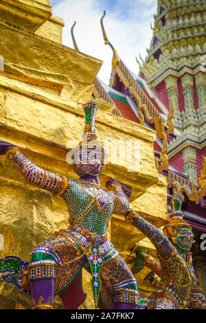 Yaksha Statue im Grand Palace Complex, Bangkok, Thailand Stockfoto