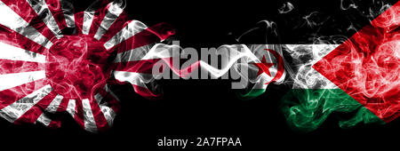 Japan Rising Sun Marine vs Saharauischen smoky mystic Staaten Flaggen nebeneinander gestellt. Dicke farbige seidig Reisen abstract raucht Banner Stockfoto
