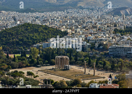 Athen, die Hauptstadt der Griechenland Sehenswürdigkeiten Ruinen, Tempel des Olympischen Zeus Stockfoto