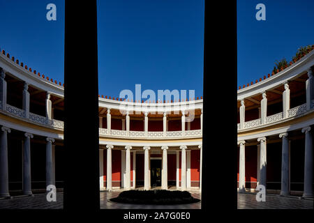 Athen, die Hauptstadt Griechenlands im neoklassizistischen Stil Das zappeion in der Nationalen Gärten Konferenz- und Ausstellungszentrum atrium Stockfoto