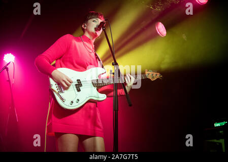 Manchester, Großbritannien. 01.November 2019. Honeyblood am Manchester Academy 3 auf der im normalen Anblick UK Tour, Manchester 2019-11-01 durchführen Stockfoto