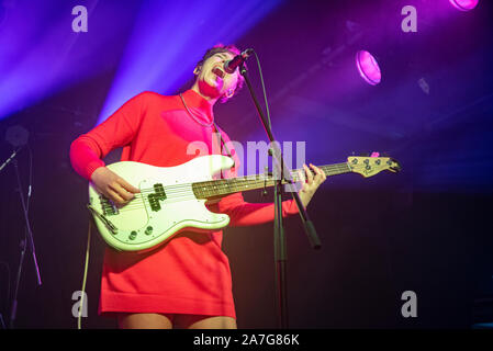 Manchester, Großbritannien. 01.November 2019. Honeyblood am Manchester Academy 3 auf der im normalen Anblick UK Tour, Manchester 2019-11-01 durchführen Stockfoto