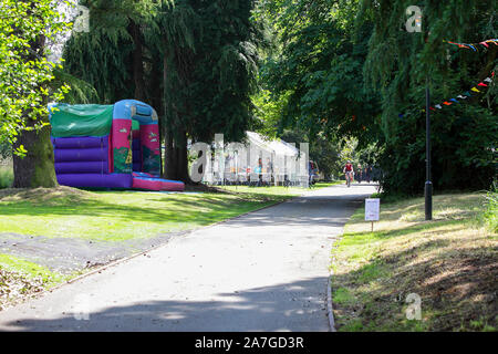 Ein Bild in einer Reihe von 14, jeweils für die jährliche Acton Burnell Dorffest. Alle Profite zu St Mary's Church in Acton Burnell. Stockfoto