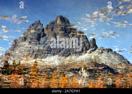 Sonnenuntergang alpine Landschaft über Antorno See in Cadini di Misurina, Dolomiten, Italien, Europa Stockfoto