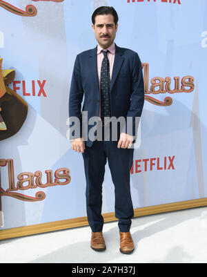 November 2, 2019, Westwood, Kalifornien, USA: 02 November 2019 - Westwood, Kalifornien - Jason Schwartzman. Von Netflix ''Klaus'' Los Angeles Premiere im Regency Dorf statt. Photo Credit: Birdie Thompson/AdMedia (Credit Bild: © Birdie Thompson/AdMedia über ZUMA Draht) Stockfoto