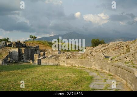 Kroatien. Solín. Antigua Ciudad de Salona. Capital de la antigua provincia Romana de Dalmacia. Colonia Martia Ivlia Valeria. Vista parcial de Las ruinas del Anfiteatro, construido en la segunda Mitad del siglo II d. C. Stockfoto