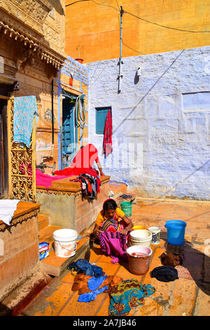 Tag waschen, Jaisalmer Fort, Jaisalmer, Rajasthan, Indien Stockfoto