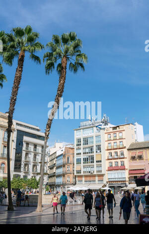 Plaza de la Constitucion, Platz der Verfassung, Malaga, Costa del Sol, Provinz Malaga, Andalusien, Südspanien. Stockfoto